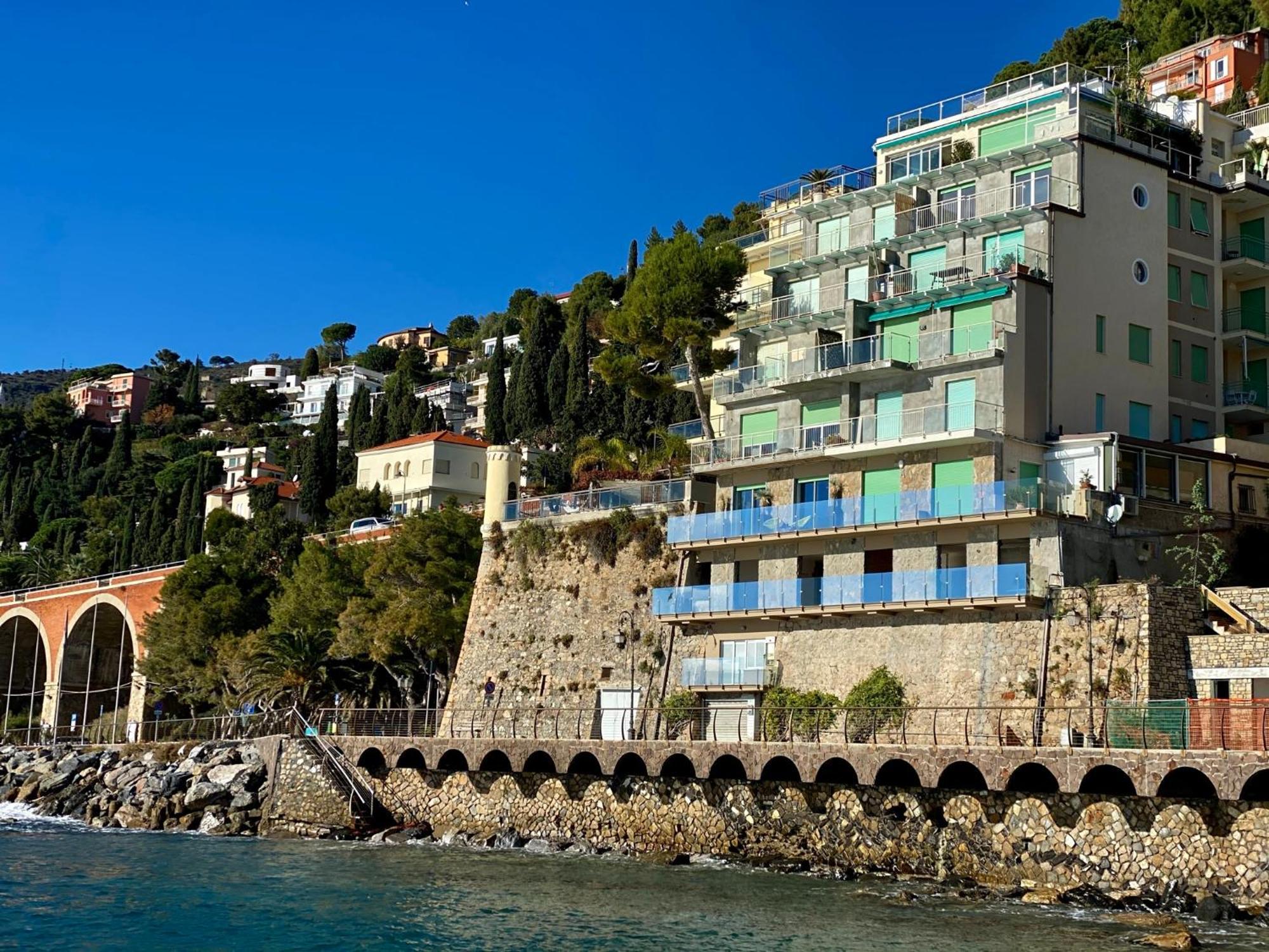 Baba Residences Alassio Esterno foto