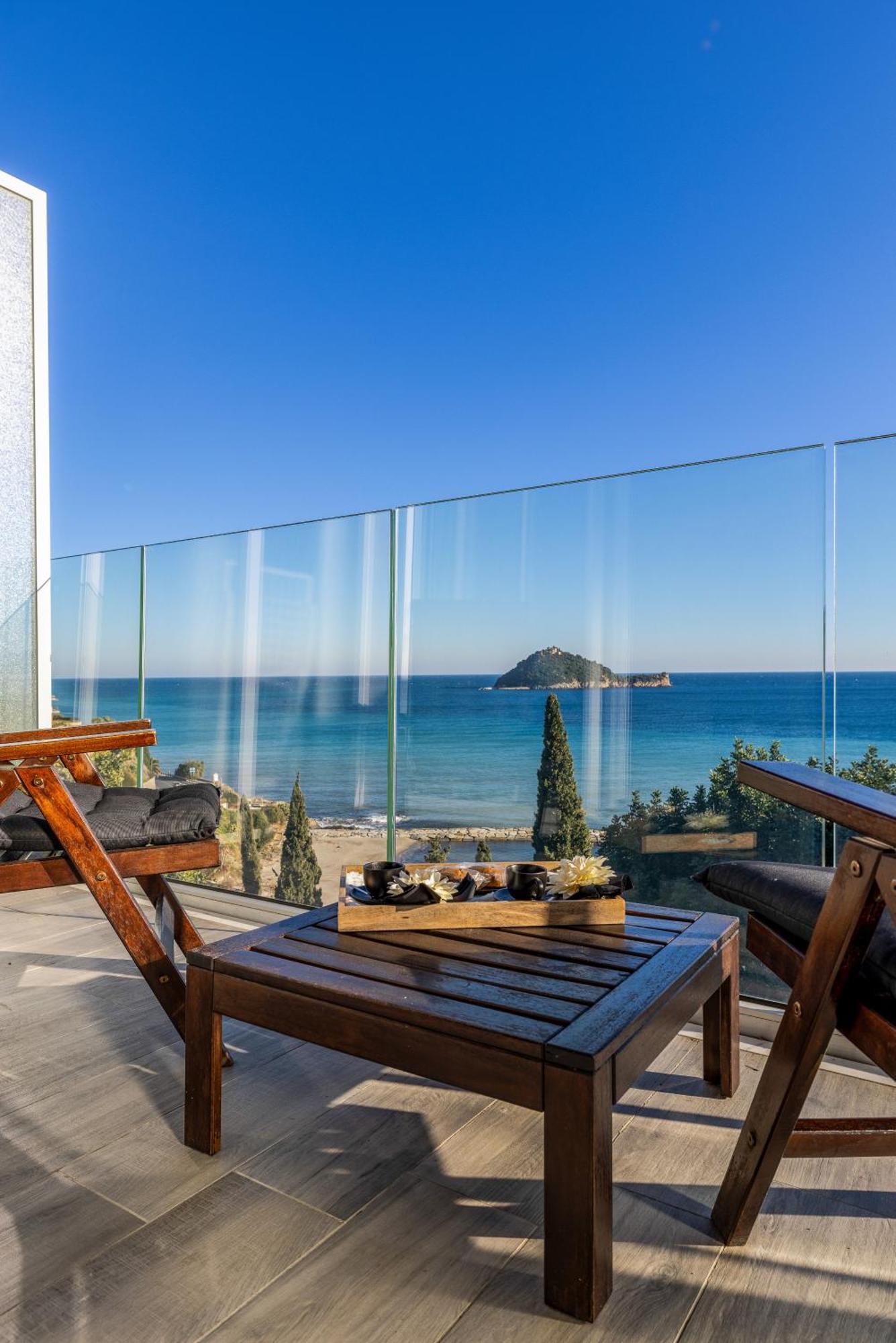 Baba Residences Alassio Esterno foto